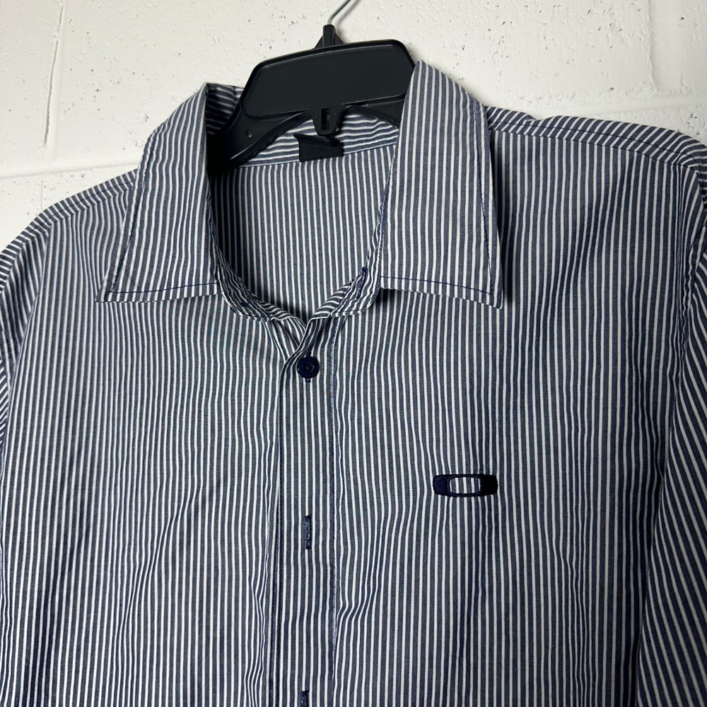Oakley Mens Long Sleeve Button Up Shirt Navy White Stripe Casual Size L G